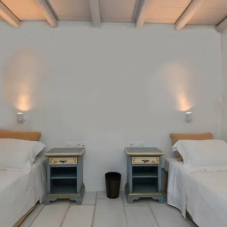 Sea Swell At Santa Maria Santa Maria (Paros)