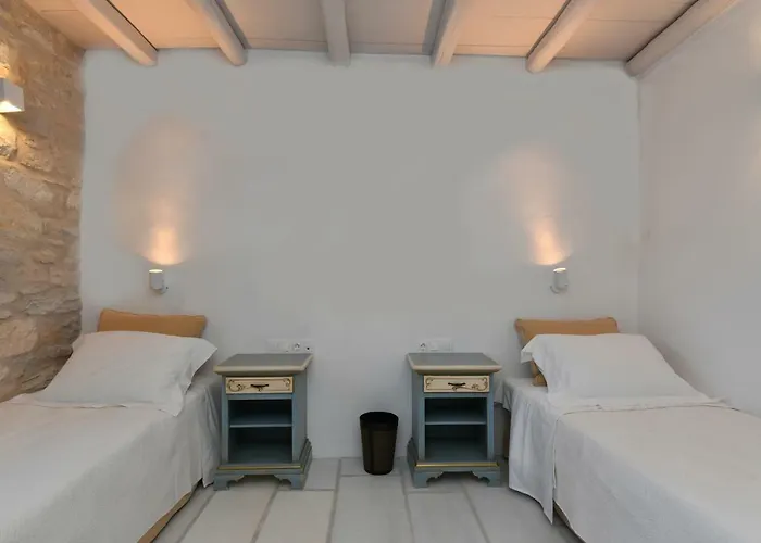 Sea Swell At Santa Maria Santa Maria (Paros)