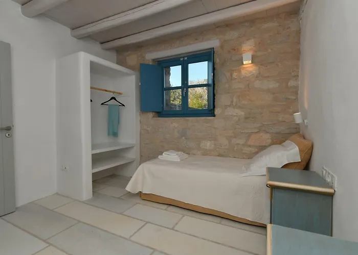 Sea Swell At Santa Maria Feriehus Santa Maria (Paros)