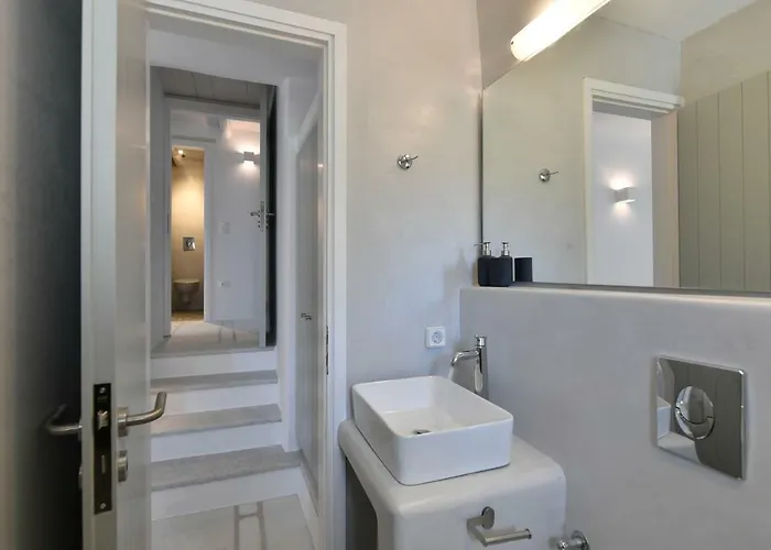 Sea Swell At Santa Maria Santa Maria (Paros)