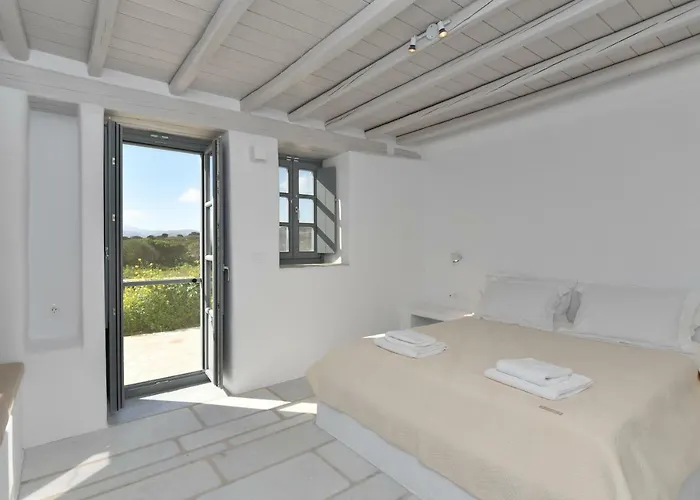 Sea Swell At Santa Maria サンタ・マリア